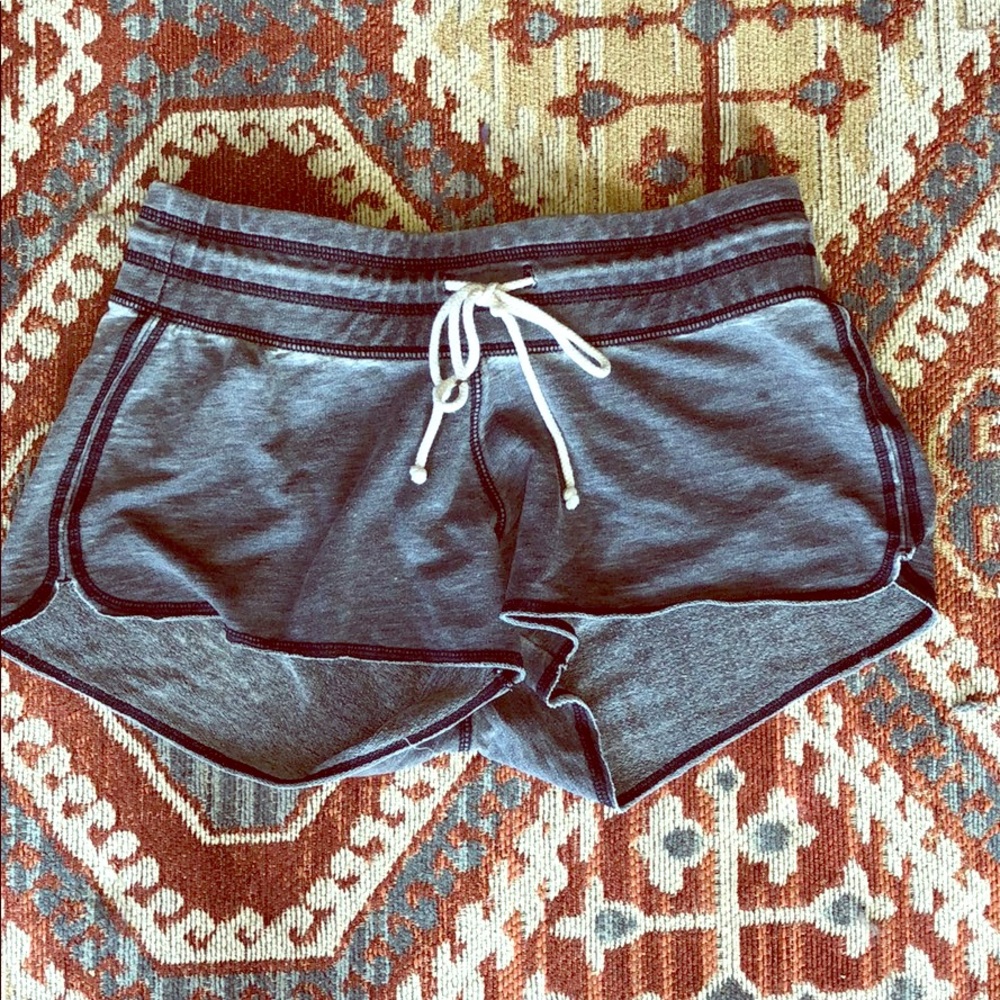 Lazy shorts